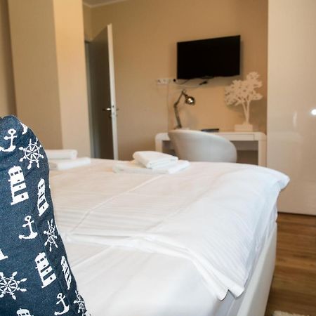 Villa Premiumhaus Bodden Und Mehr-Brise Born Esterno foto
