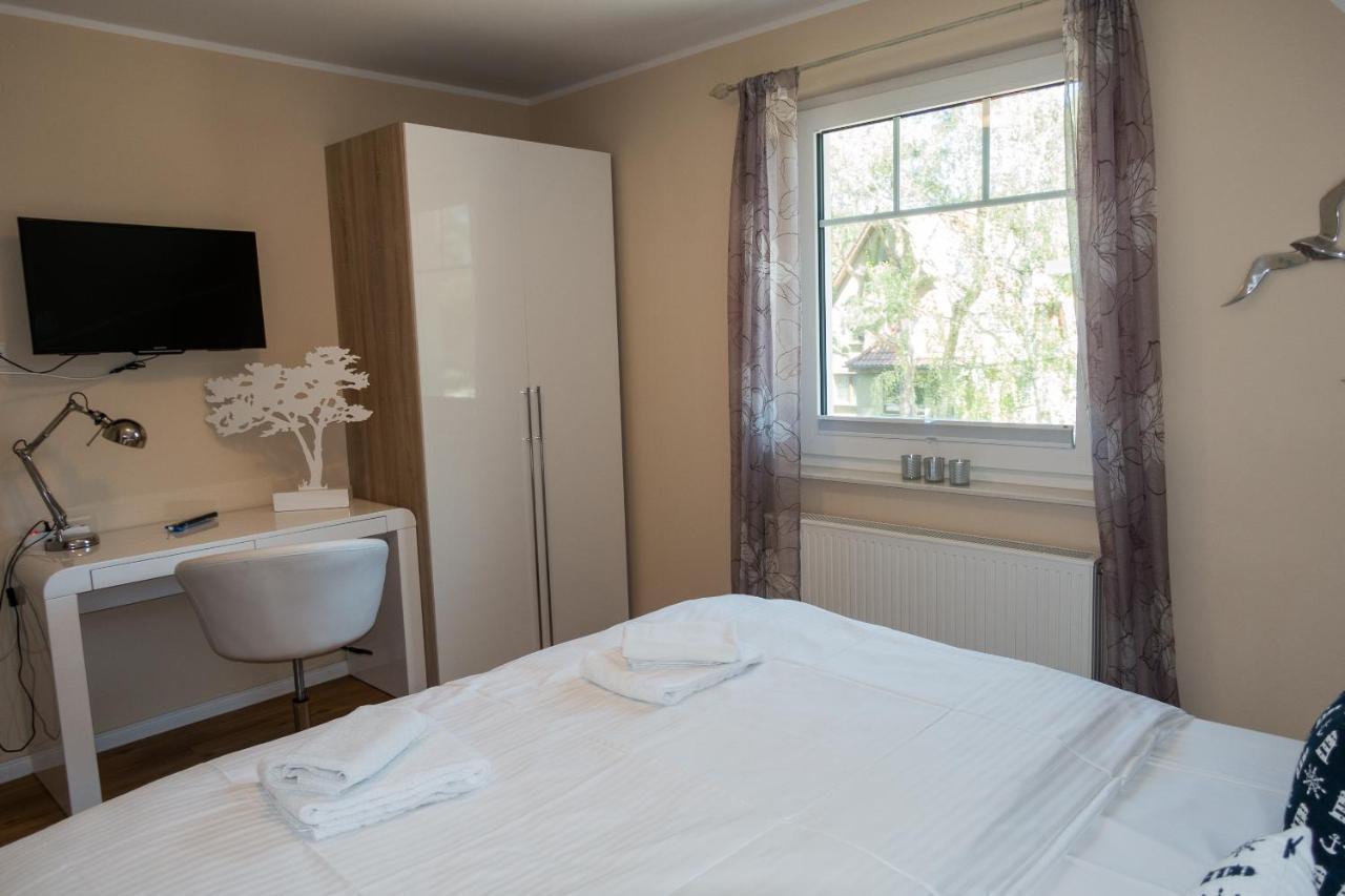 Villa Premiumhaus Bodden Und Mehr-Brise Born Esterno foto