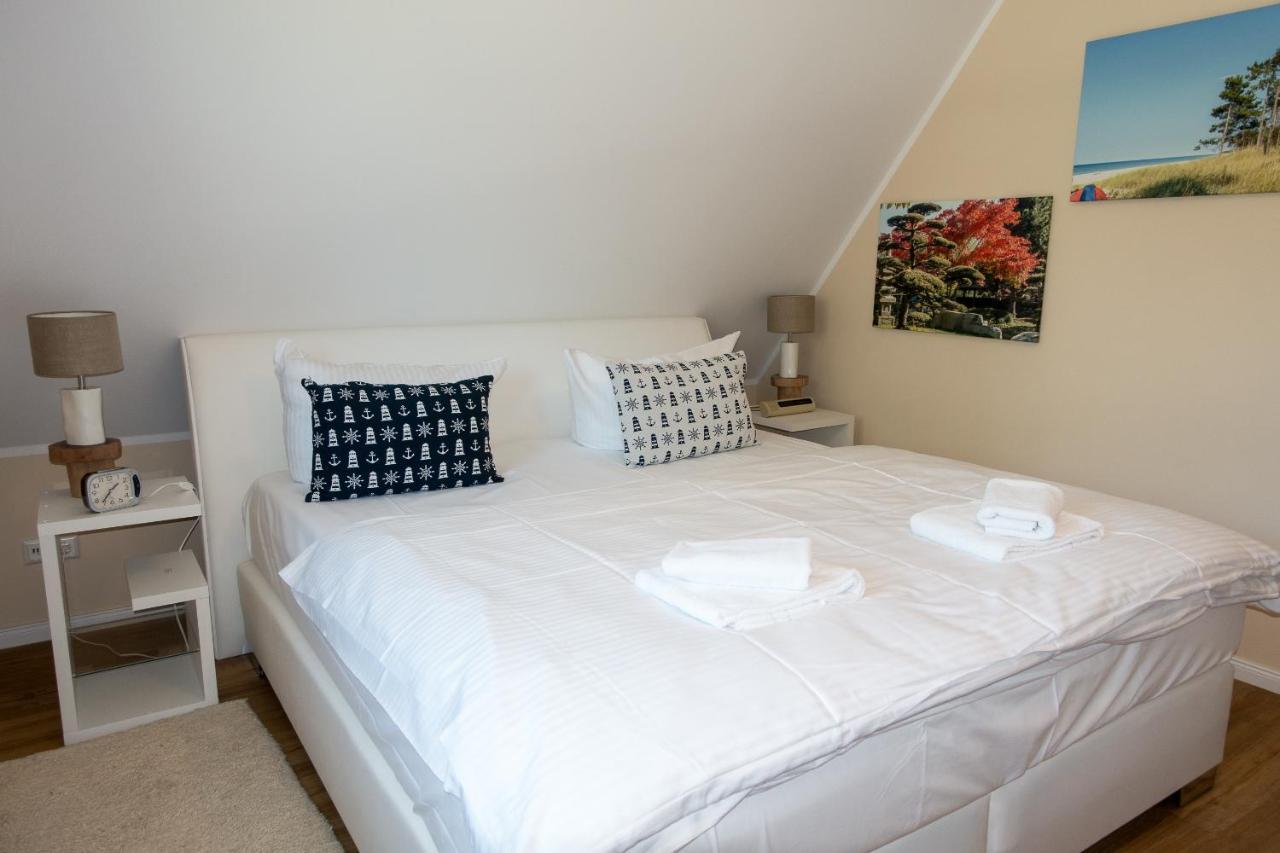 Villa Premiumhaus Bodden Und Mehr-Brise Born Esterno foto