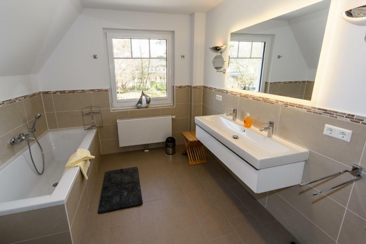 Villa Premiumhaus Bodden Und Mehr-Brise Born Esterno foto